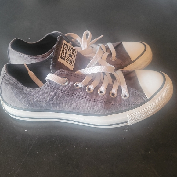 💖Converse Chuck Taylor Unisex ⭐️Host Pick⭐️ - Picture 2 of 5